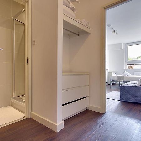 בורנמות' Hill House Holiday Apartments מראה חיצוני תמונה