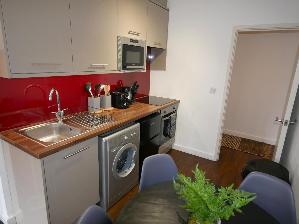 בורנמות' Hill House Holiday Apartments מראה חיצוני תמונה