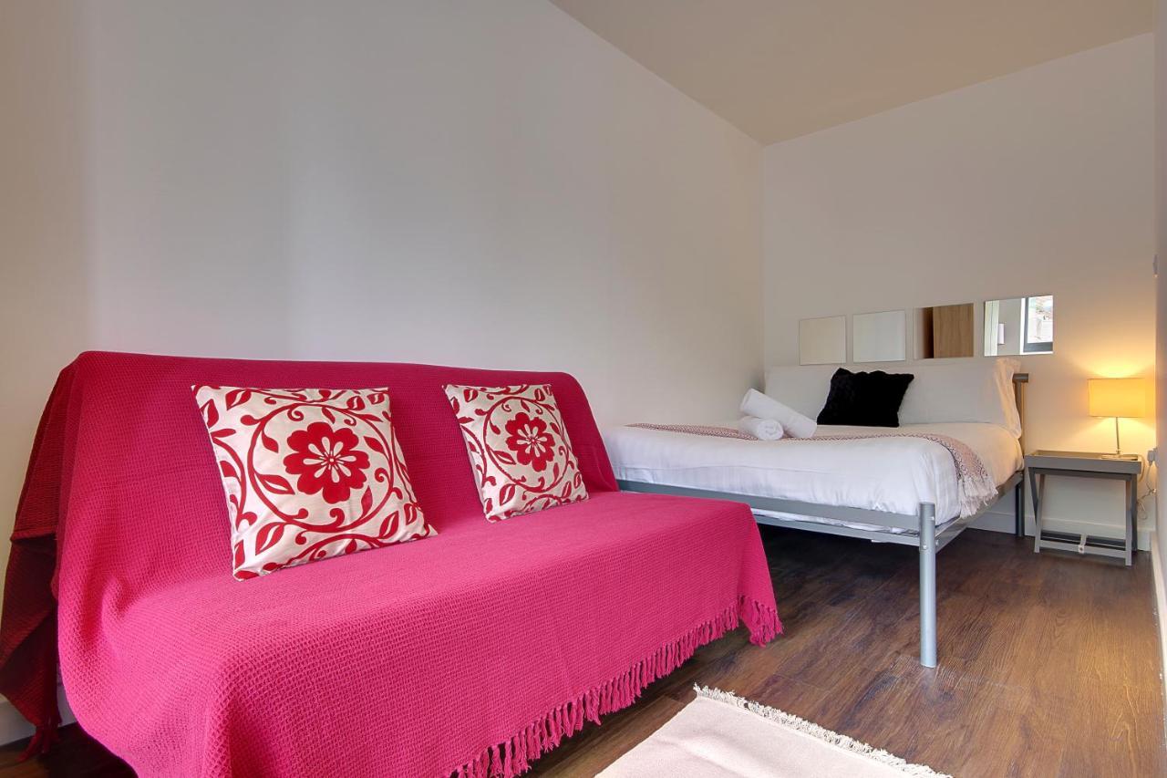 בורנמות' Hill House Holiday Apartments מראה חיצוני תמונה
