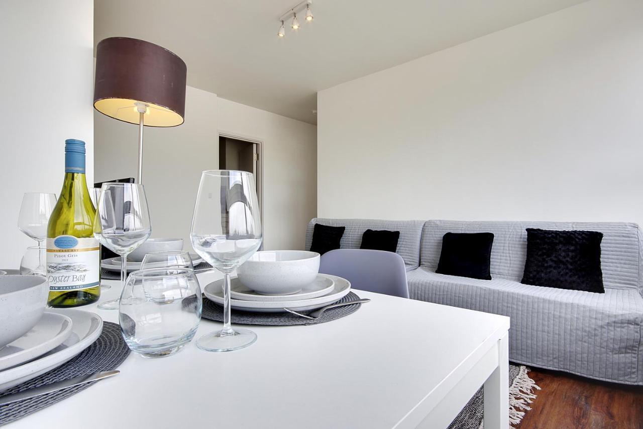 בורנמות' Hill House Holiday Apartments מראה חיצוני תמונה