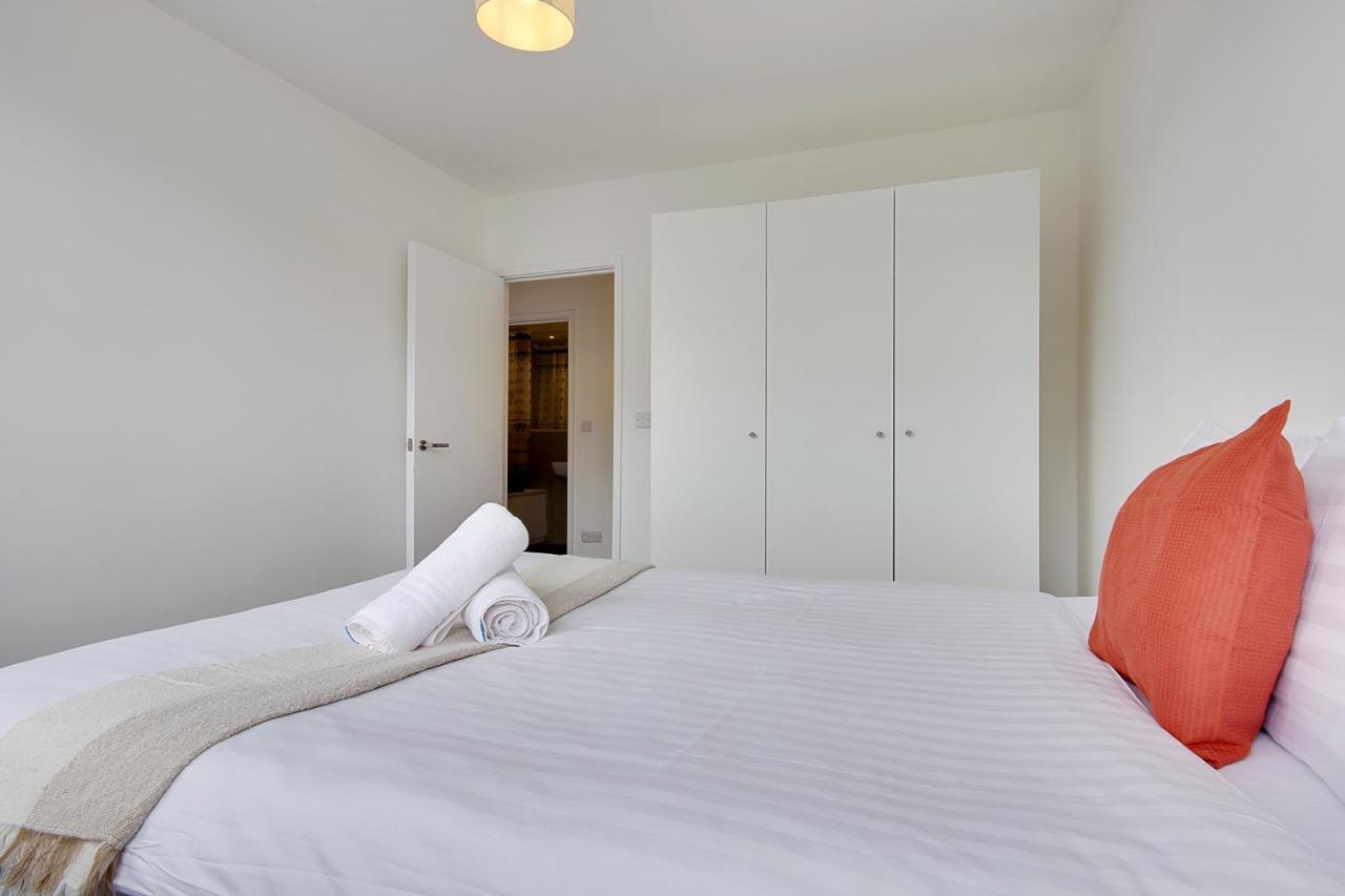 בורנמות' Hill House Holiday Apartments מראה חיצוני תמונה