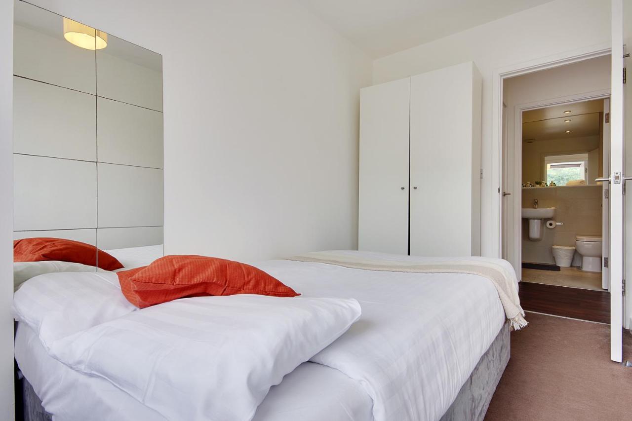 בורנמות' Hill House Holiday Apartments מראה חיצוני תמונה