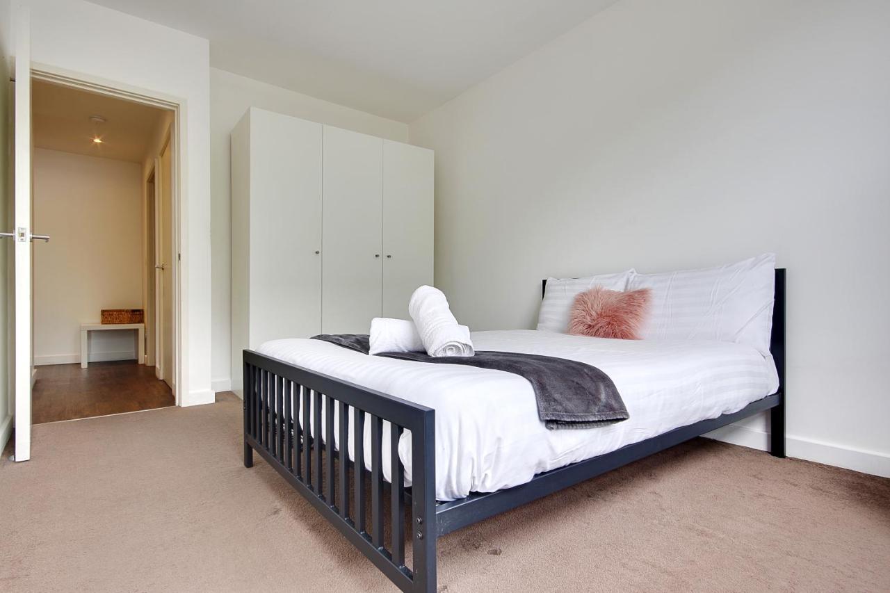 בורנמות' Hill House Holiday Apartments מראה חיצוני תמונה