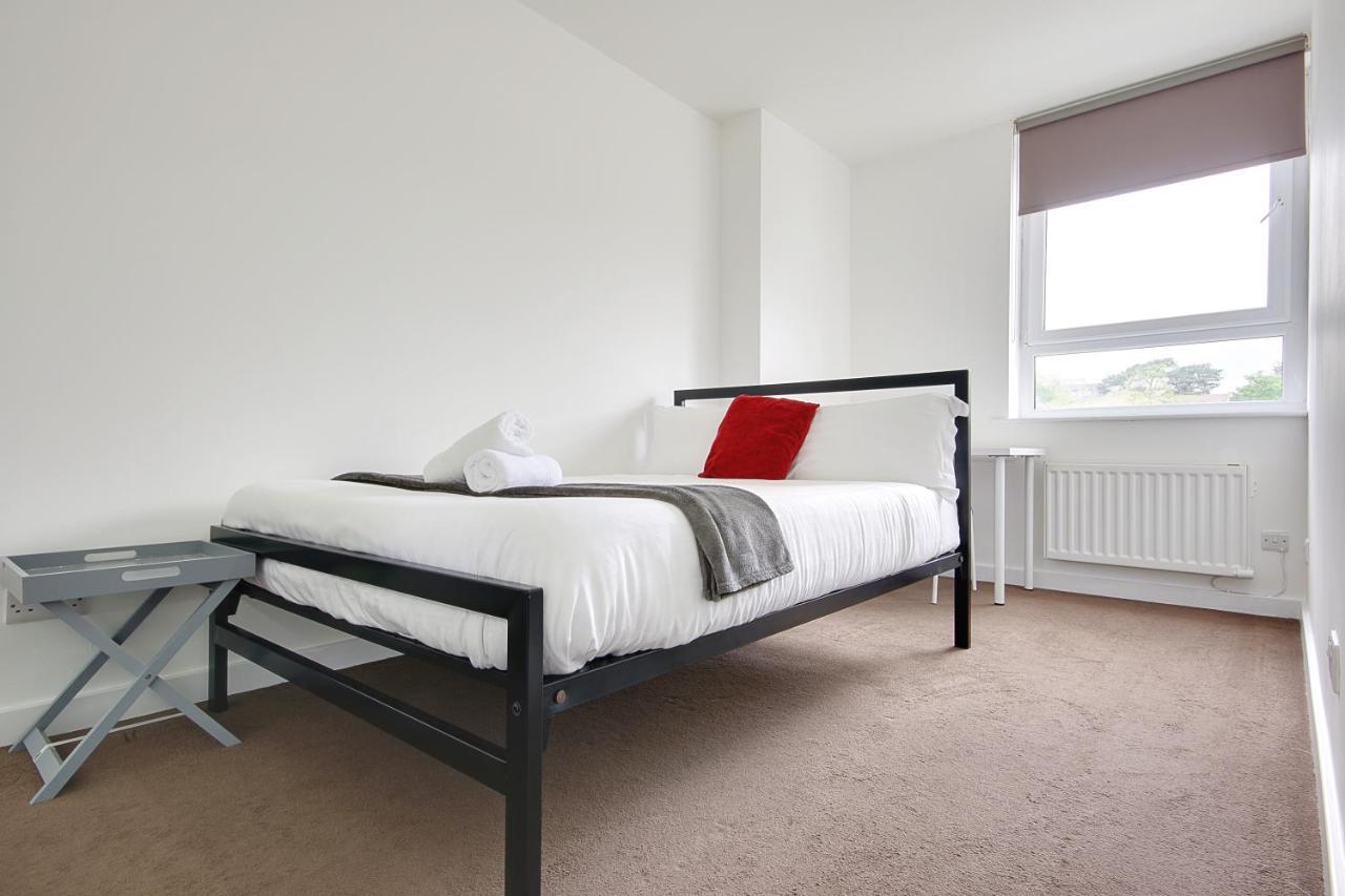 בורנמות' Hill House Holiday Apartments מראה חיצוני תמונה